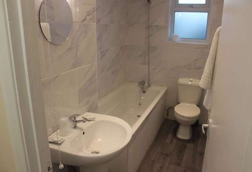 Corona Hotel Rotherham Sheffield Meadowhall