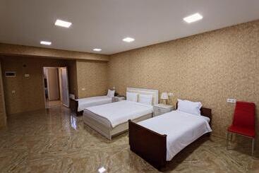 هتل Sresidence