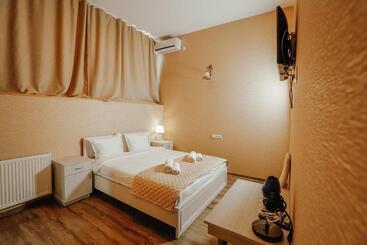 هتل Sresidence