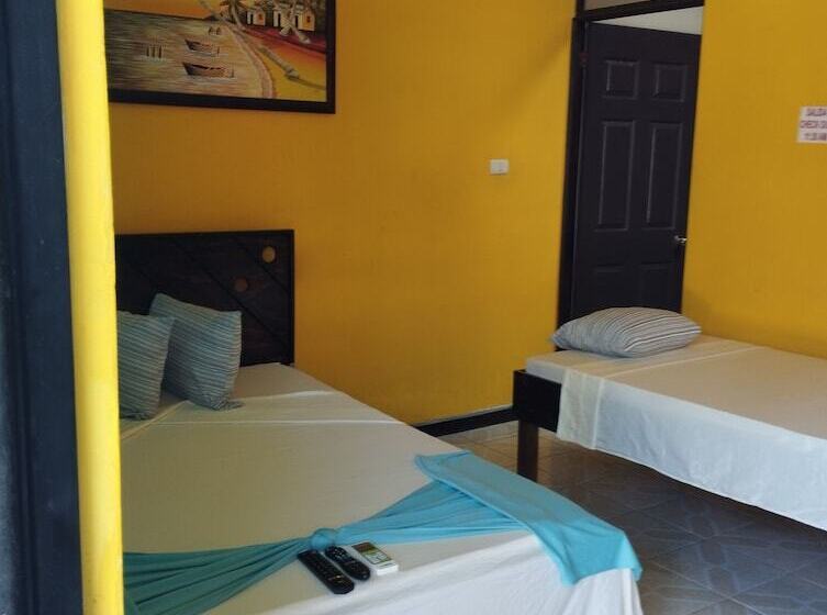 هاستل Cabinas Hukats Secret Jungle