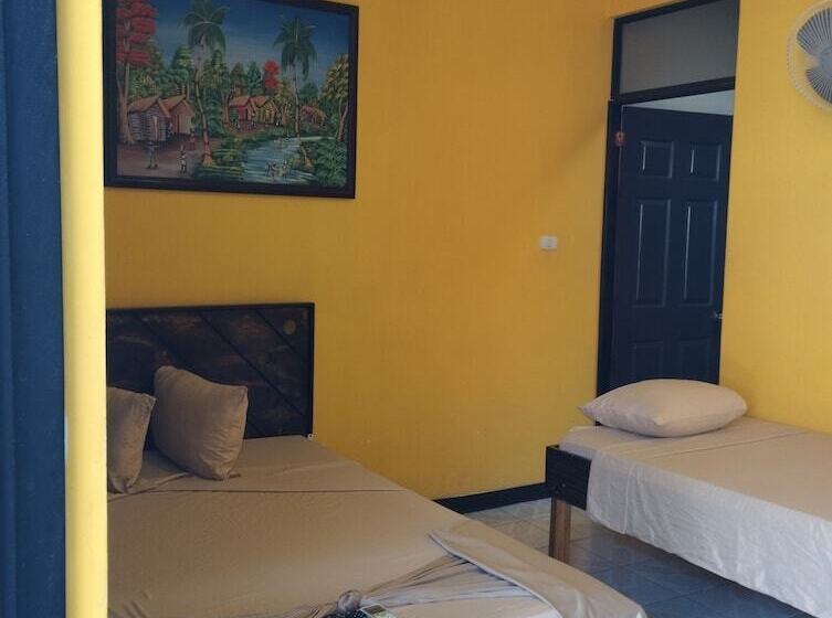 هاستل Cabinas Hukats Secret Jungle