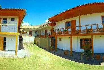 هاستل Schatzi Lodge
