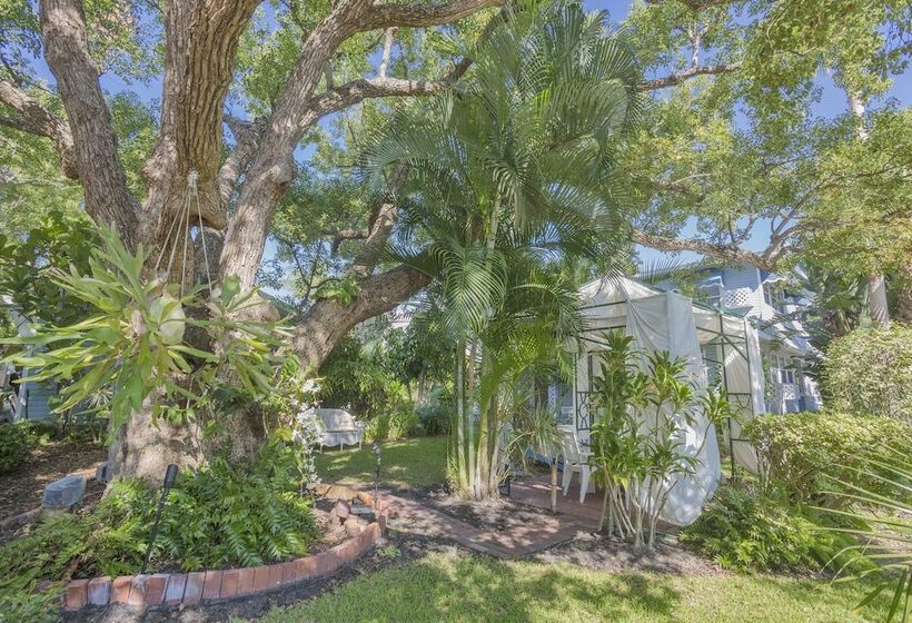 Bed and Breakfast Meranova Guest Inn