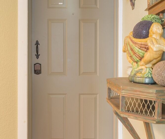 Bed and Breakfast Meranova Guest Inn