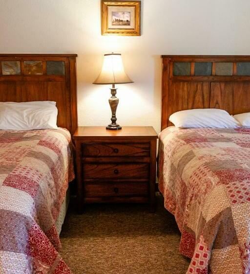 Circle R Motel