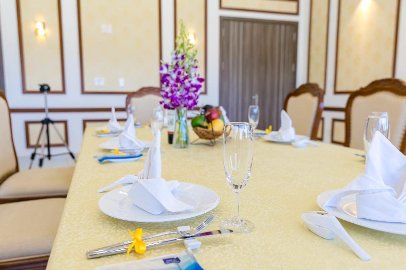 Navy Hotel Cam Ranh