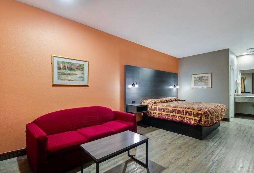 Мотель Executive Inn & Suites