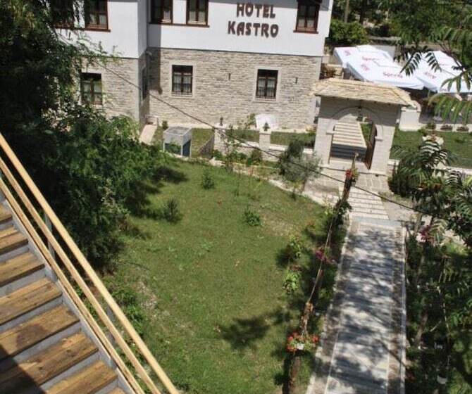 هتل Kastro
