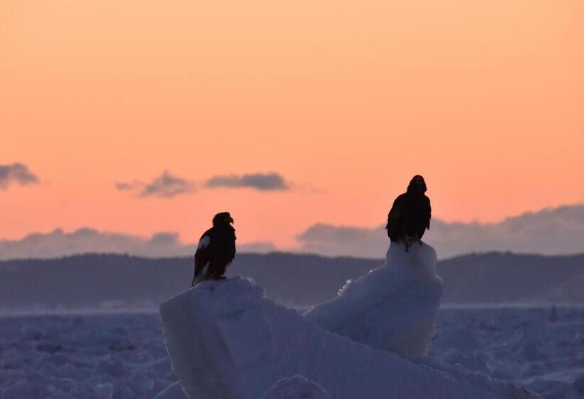 膳宿费 Shiretokoserai