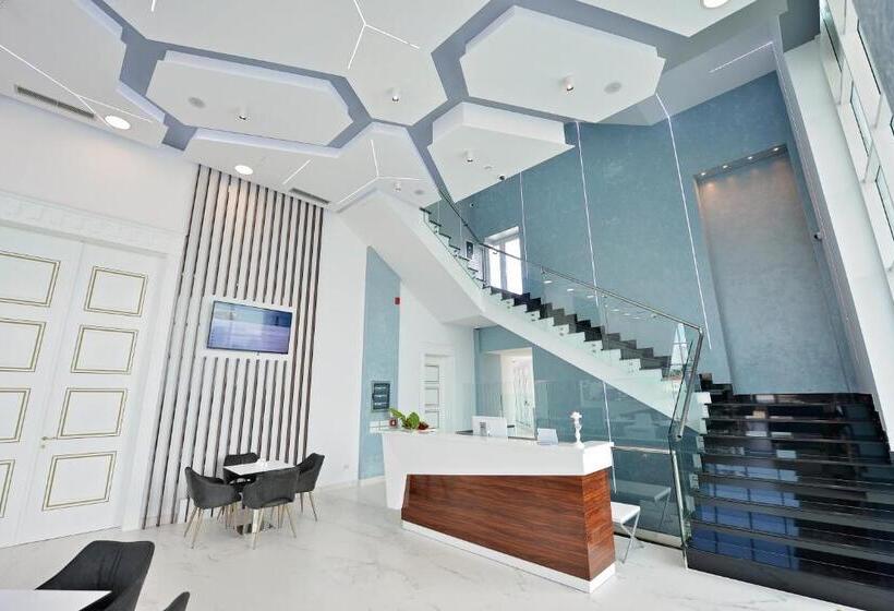 استراحتگاه Luani A Spa & Wellness Center