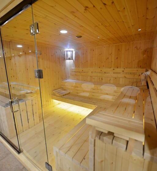 استراحتگاه Luani A Spa & Wellness Center