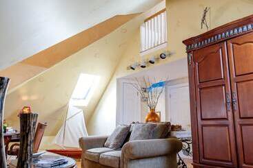 Gaslight Bed & Breakfast