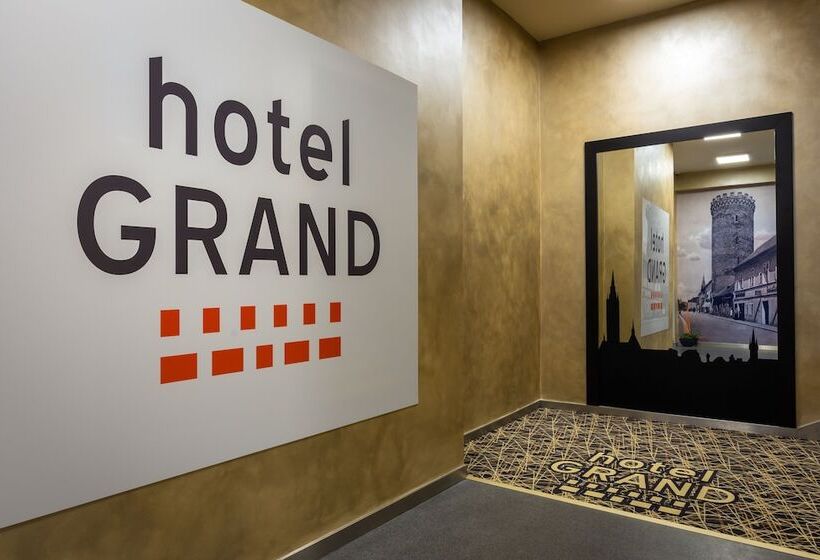 호텔 Grand
