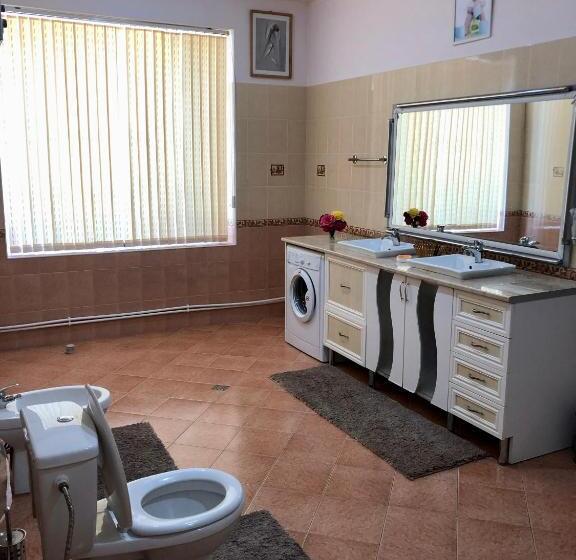 تختخواب و صبحانه Aparthotel In Alaverdi