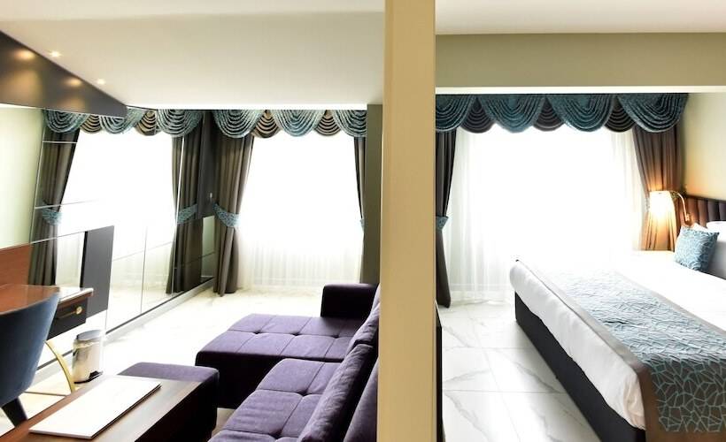 Capella Otel
