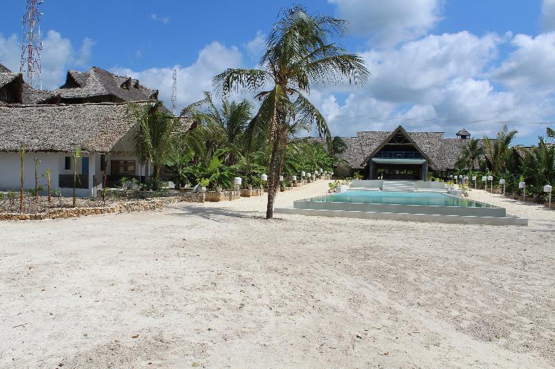 استراحتگاه Fun Beach