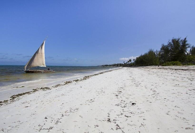 استراحتگاه Fun Beach