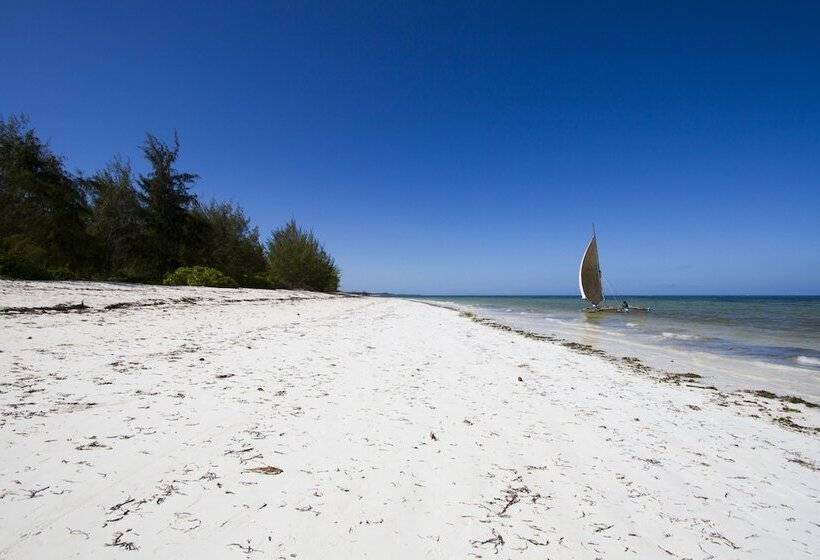 استراحتگاه Fun Beach
