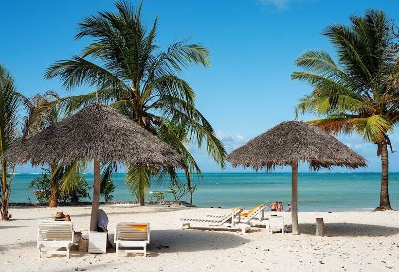 استراحتگاه Fun Beach