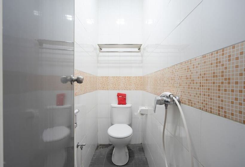 پانسیون Reddoorz Plus @ Danau Sunter Utara