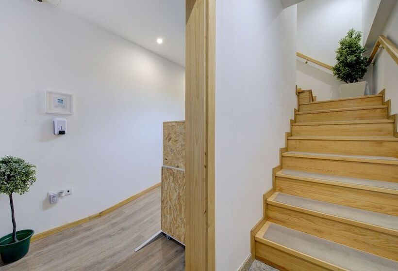تختخواب و صبحانه Bellu Suites