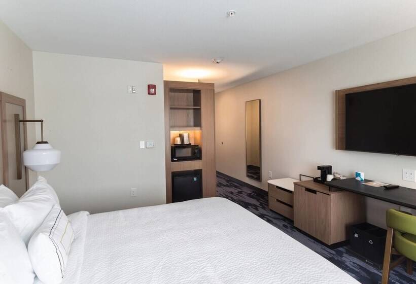 Отель Fairfield Inn & Suites By Marriott Northfield
