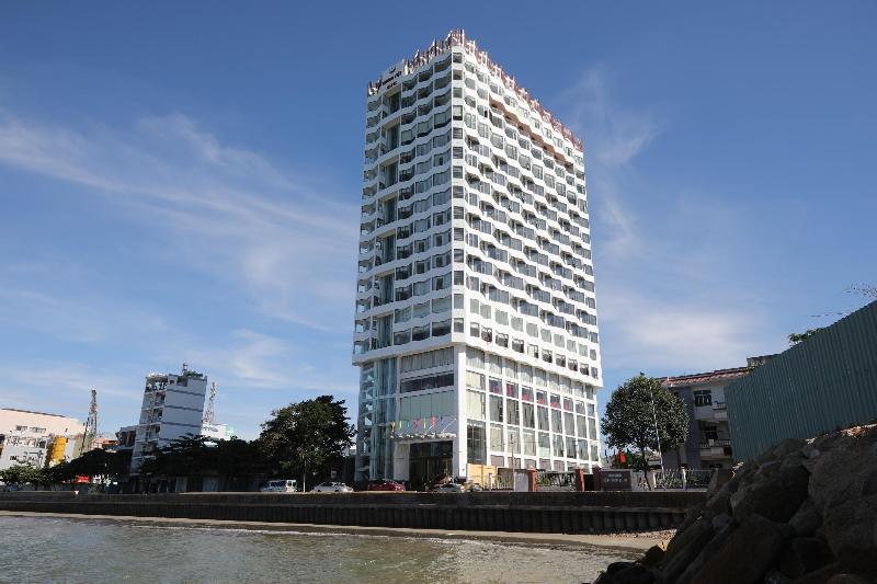 Huong Viet Hotel Quy Nhon   Beachfront