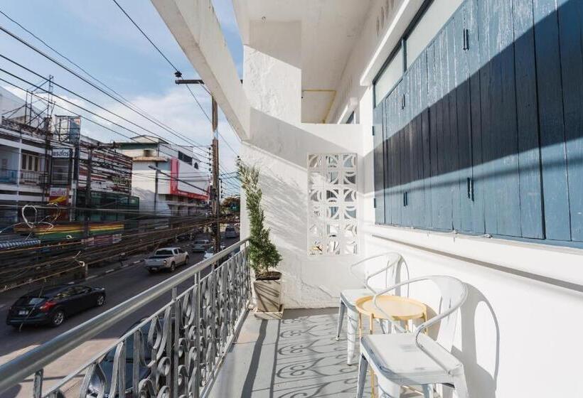 Spinomad Hostel