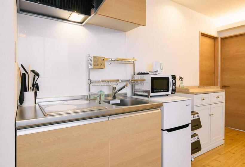 Ten Apartment