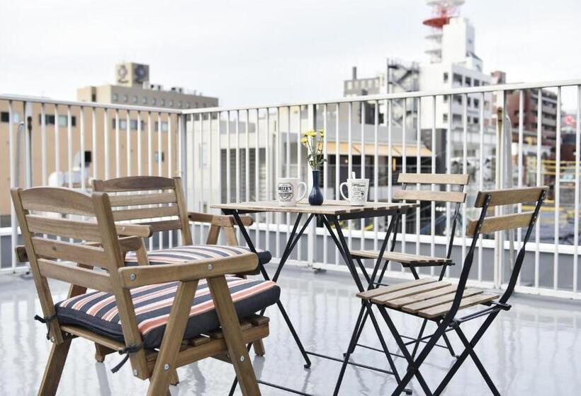 Ten Apartment