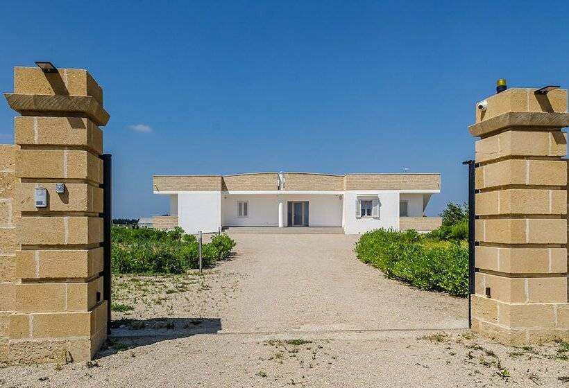 مبيت وإفطار Tenuta Libò