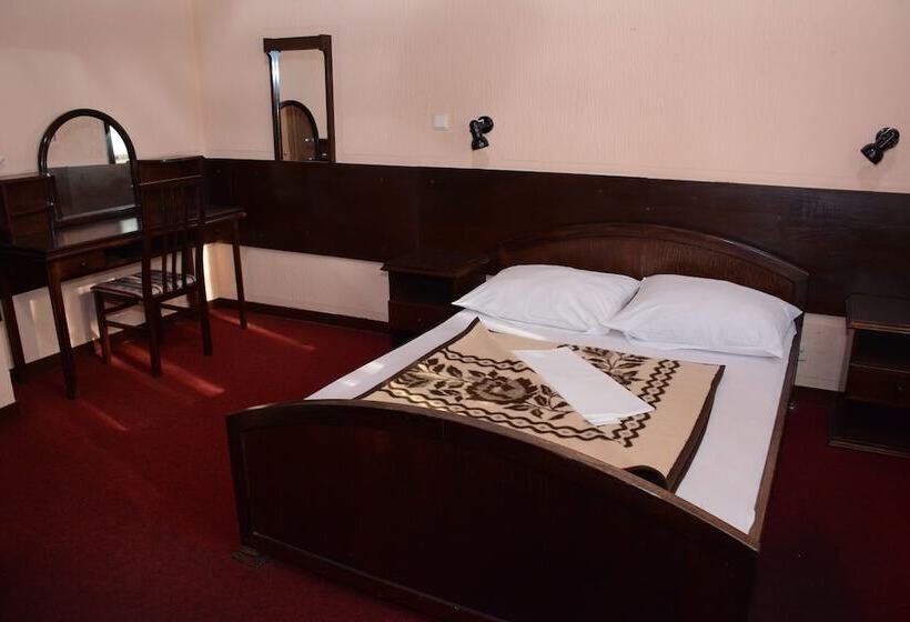 تختخواب و صبحانه Vila Panonija