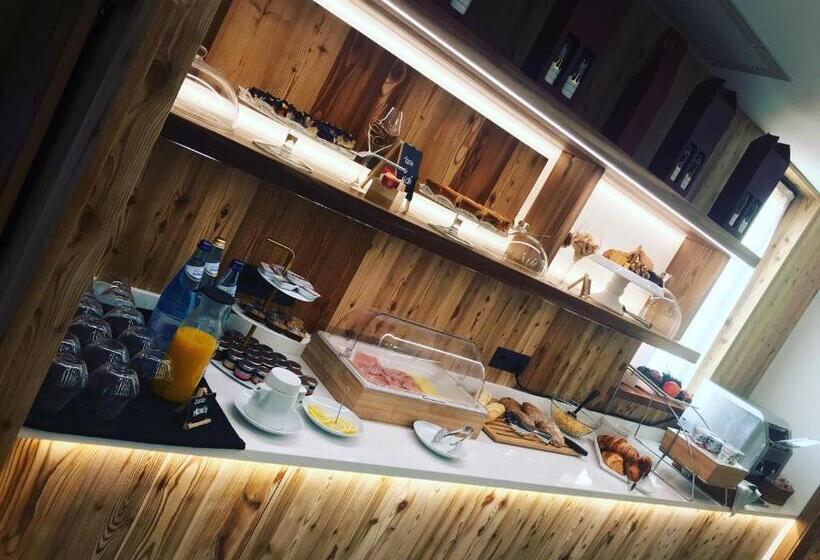 هتل Agriturismo Maso Miri