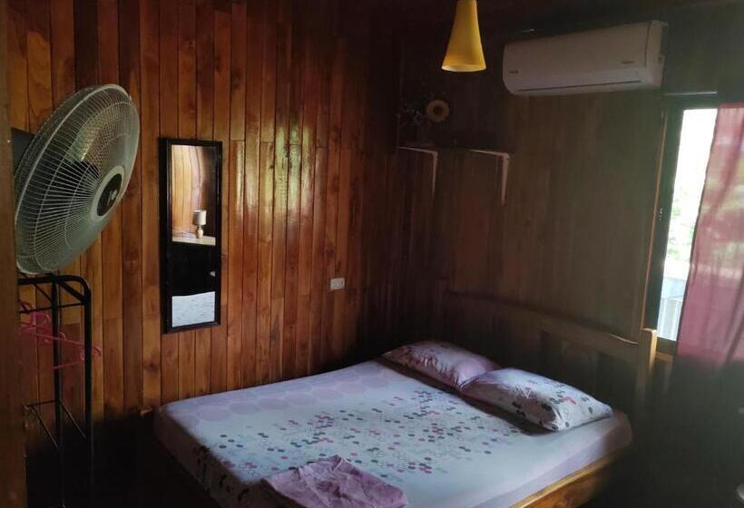 فندق Hostel Marisol