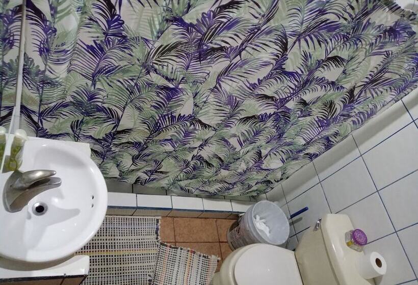 فندق Hostel Marisol