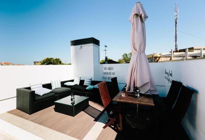 Lisbon South Hostel