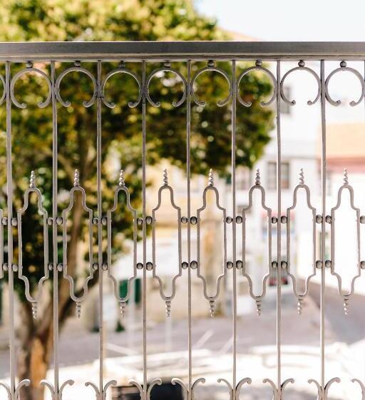 Lisbon South Hostel