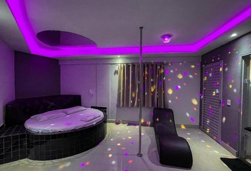 Motel Gold