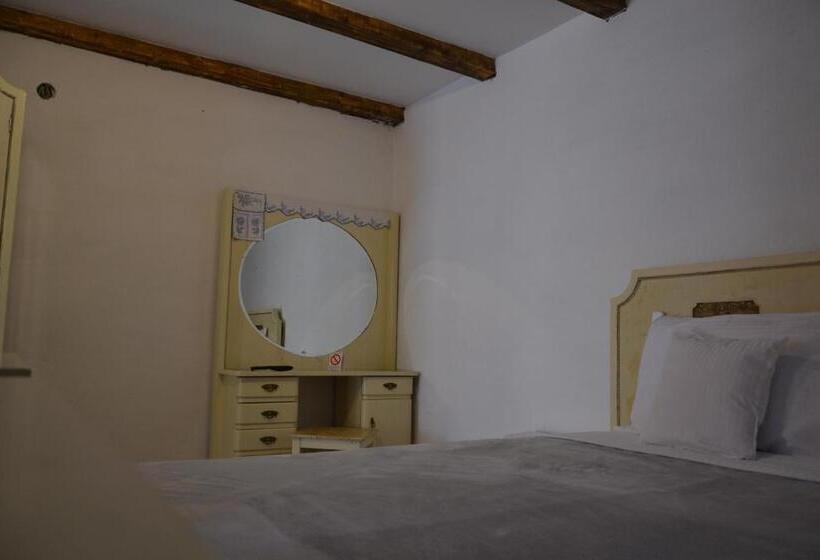 مُتل Srpsko Andrejevo Selo