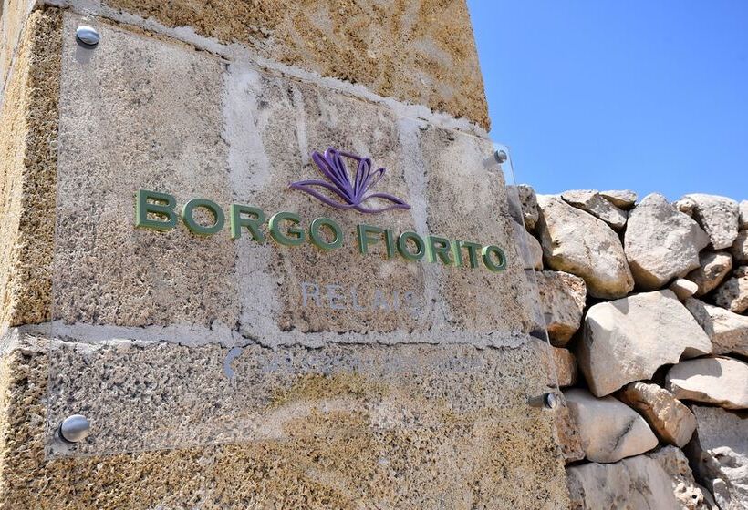 住宿加早餐  Borgo Fiorito Relais