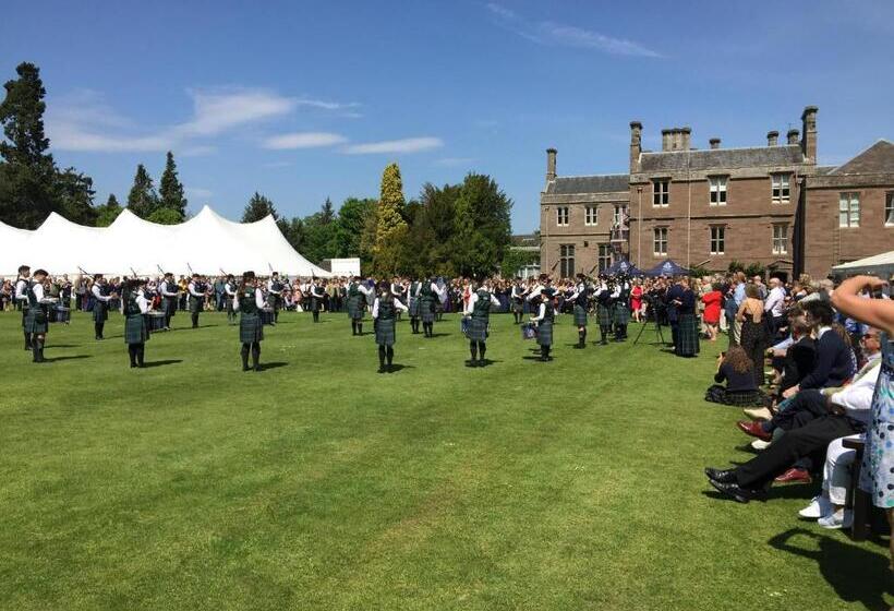 مبيت وإفطار Tyndrum Lodges