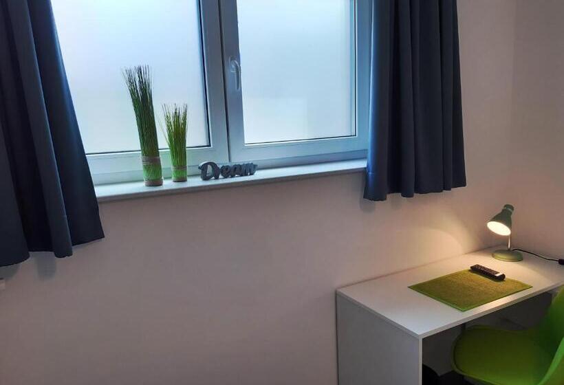בית מלון כפרי M24   Alle Zimmer Mit Küchenzeile