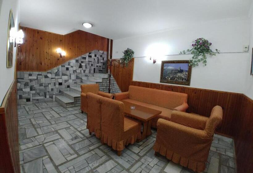 بنسيون Guest House Urat