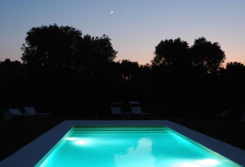 مبيت وإفطار Villa De Luxe Avec Piscine   Trullo Ulivi Al Sole