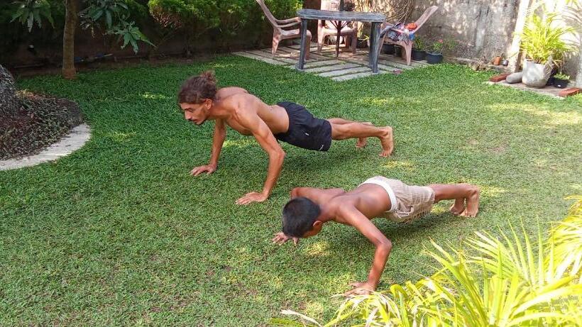 هاستل Sanithu Homestay Galle