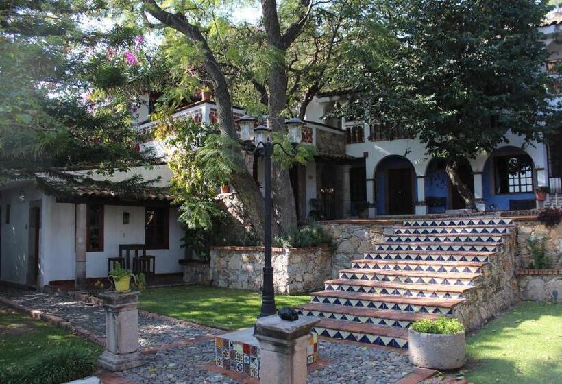 فندق Real De Piedra