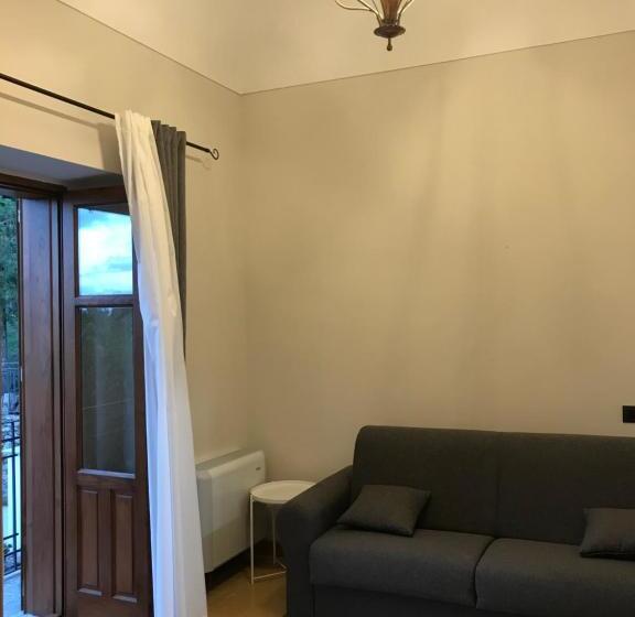 هتل Villa Tecla