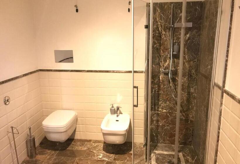 هتل Villa Tecla