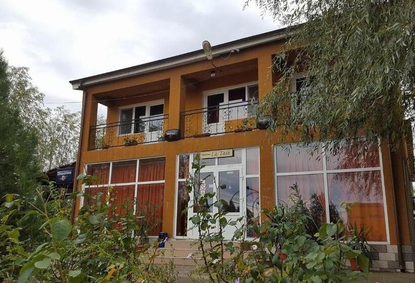 Pensiunea La Tase
