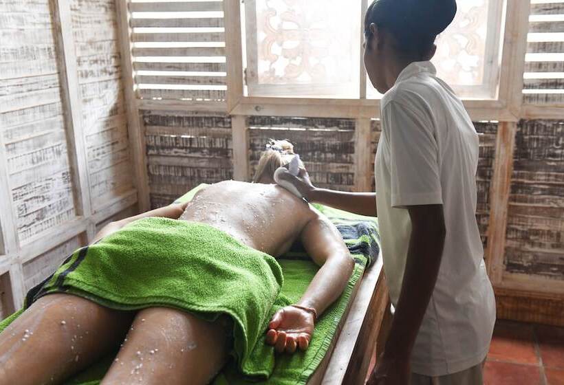 استراحتگاه Ayurvie Weligama  Ayurvedic Retreat By Thema Collection